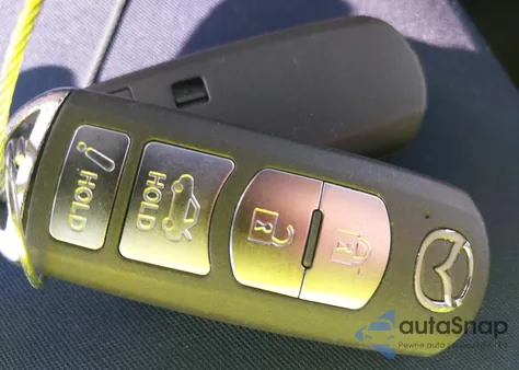 2014 Mazda 3 I Sport из США, поврежденный, VIN JM1BM1U72E1145438